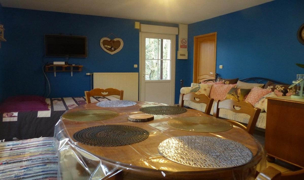 Ici Et La Villa Canaples Exteriör bild