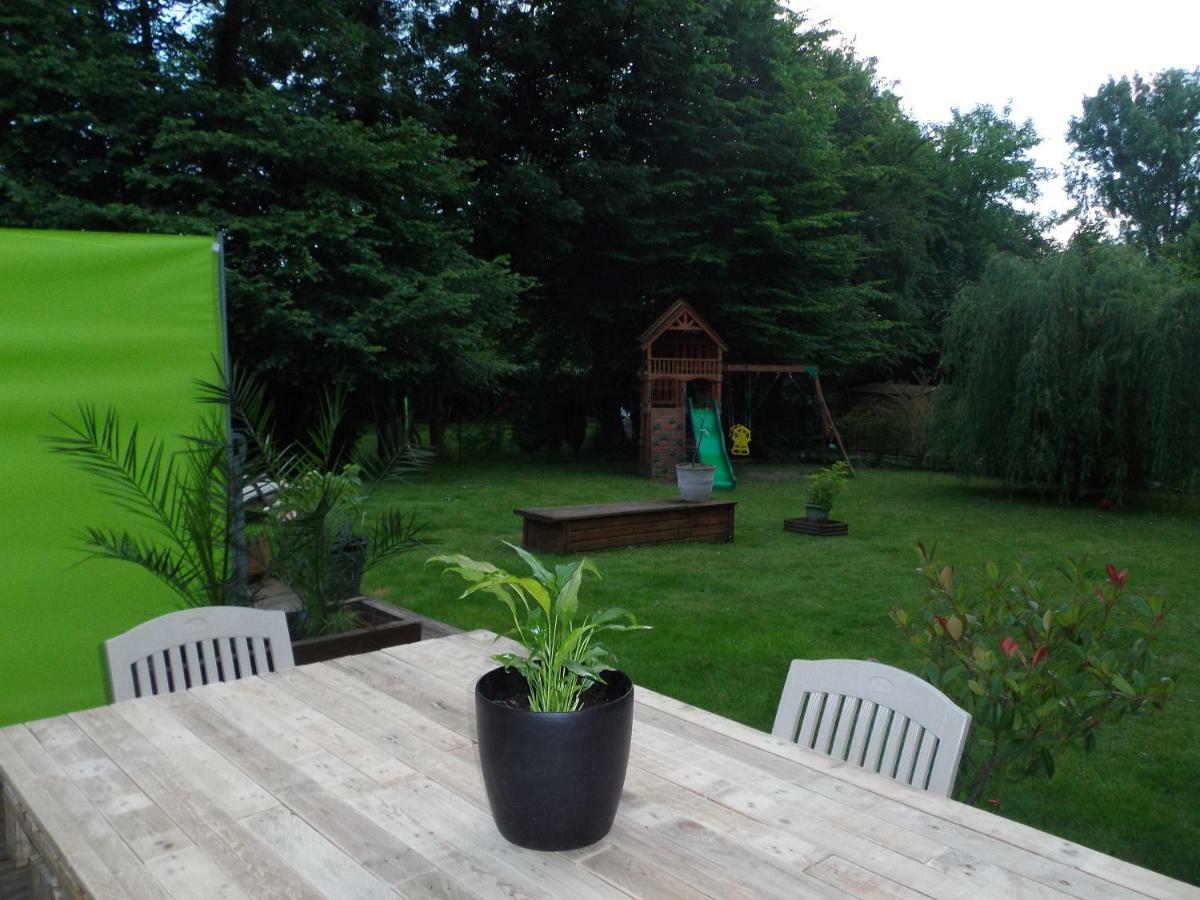 Ici Et La Villa Canaples Exteriör bild